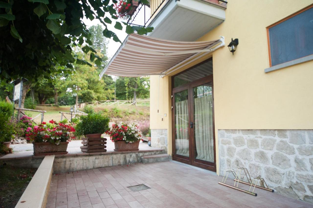 Bed and Breakfast Il Castagno Монтемонако Экстерьер фото